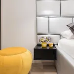 10 Heritage *