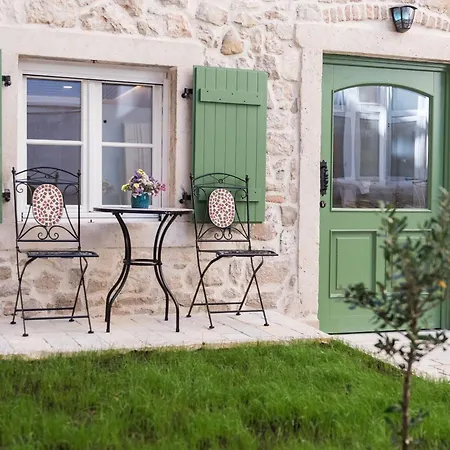 Apartman 10 Heritage *