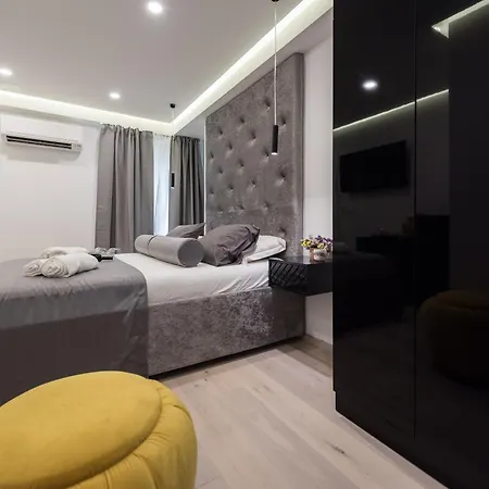 10 Heritage Apartman Zára