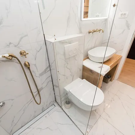 10 Heritage Ζαντάρ