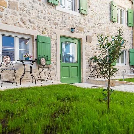 Apartman 10 Heritage *